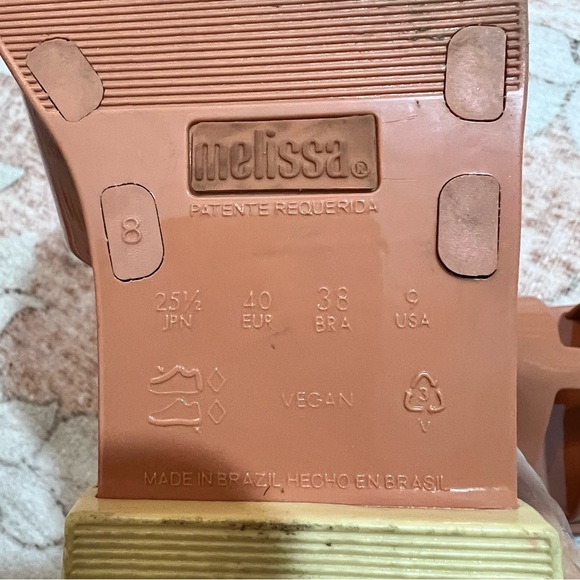 Melissa Jelly Sandals - Picture 3 of 5